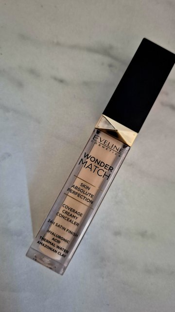 Eveline Wonder Match, Skin Absolute Perfection, Korektor do twarzy, nr 10 Light Vanilla