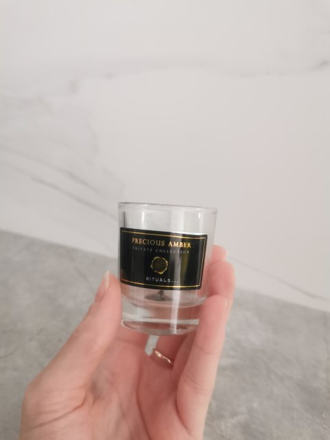 Denkowanie część druga :) Grudzień, kosmetyki w świątecznych opakowaniach lub w świątecznych kolorach: czerwonym, zielonym i złotym 