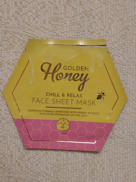 Denkowanie część druga :) Grudzień, kosmetyki w świątecznych opakowaniach lub w świątecznych kolorach: czerwonym, zielonym i złotym 