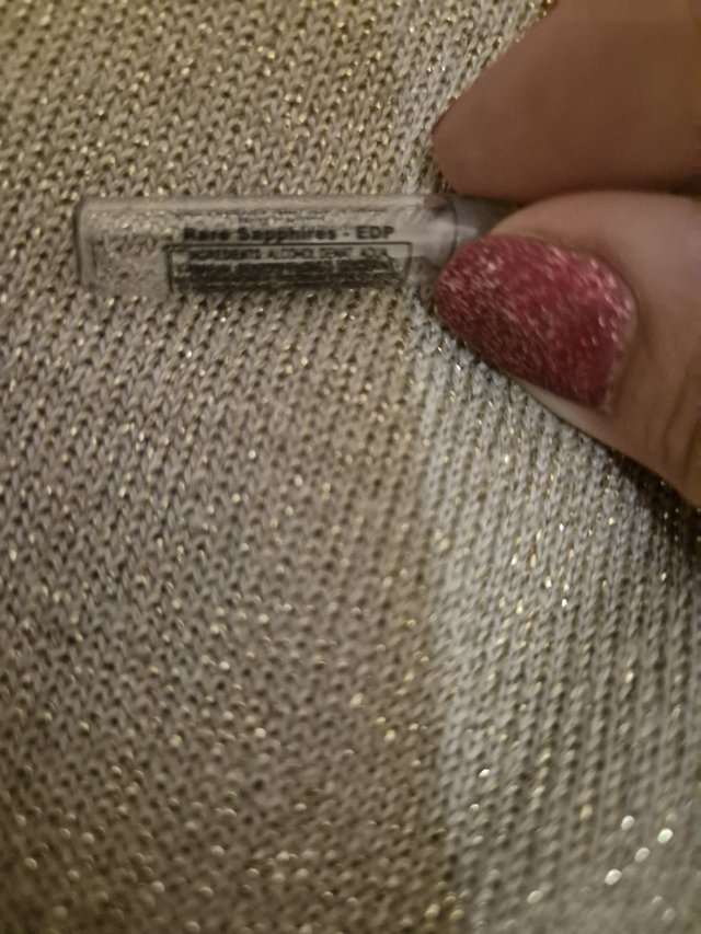 Denkowanie część druga :) Grudzień, kosmetyki w świątecznych opakowaniach lub w świątecznych kolorach: czerwonym, zielonym i złotym 