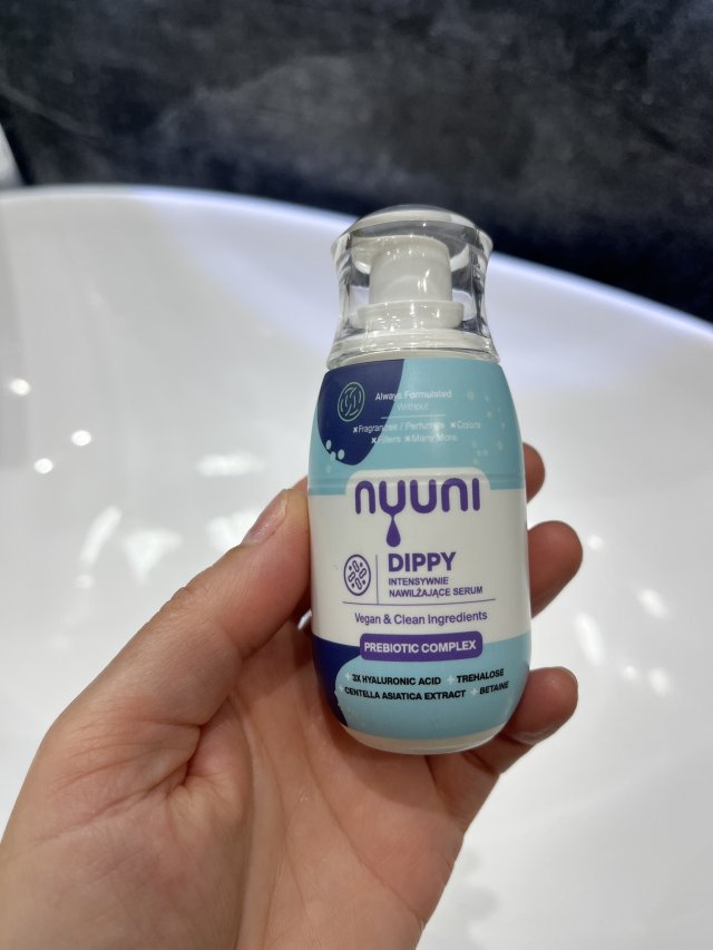 Denkowanie część druga :) Grudzień, kosmetyki w świątecznych opakowaniach lub w świątecznych kolorach: czerwonym, zielonym i złotym 