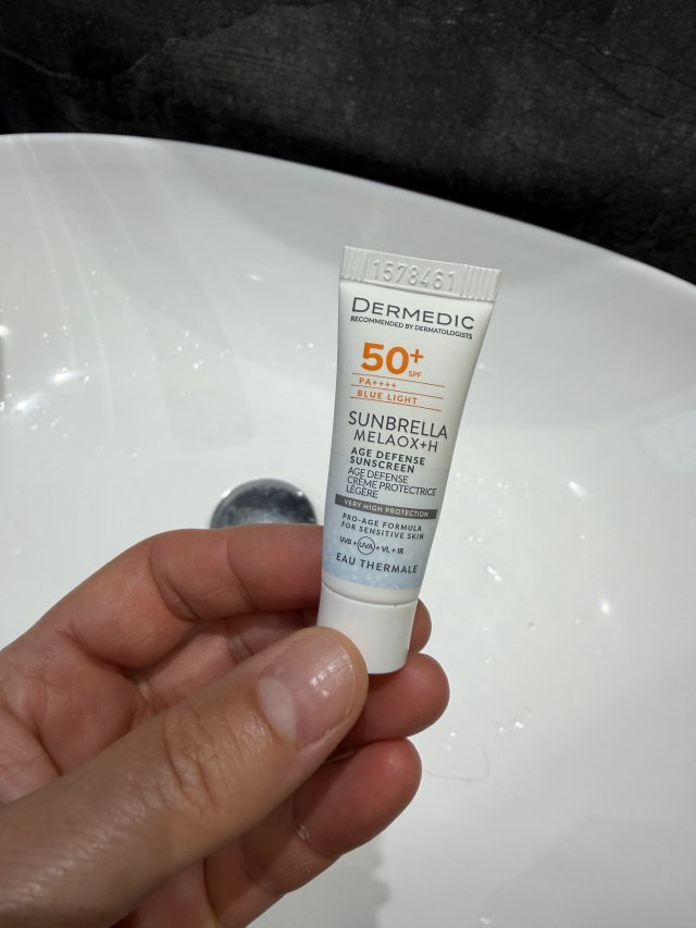 Denkowanie część druga :)  Sierpień: Czas na podróże! Zużywamy produkty do 100 ml ✈️🌴