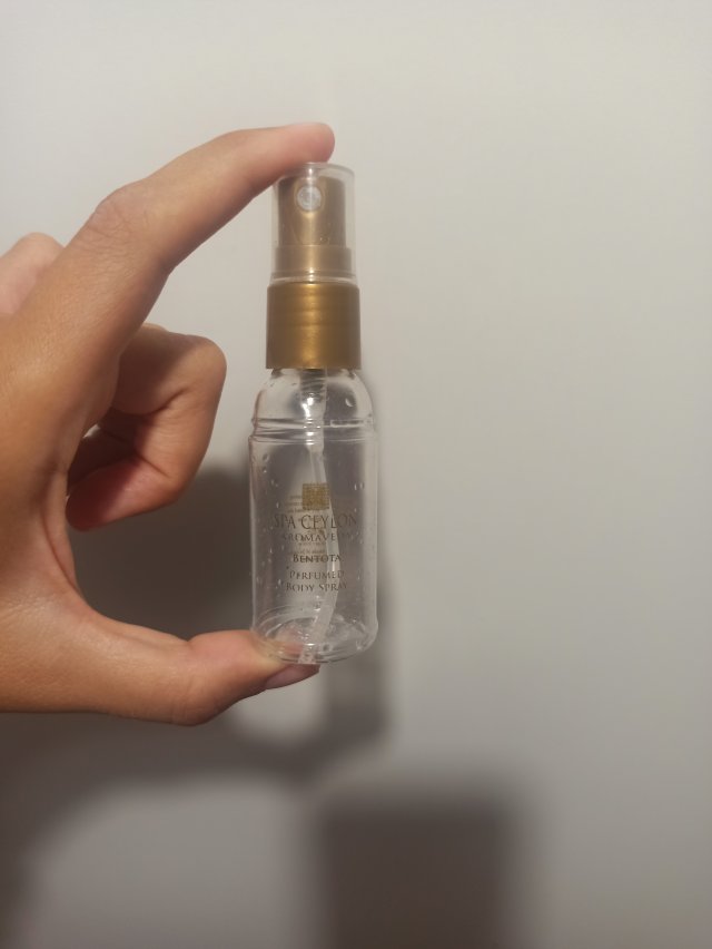 Denkowanie część druga :)  Sierpień: Czas na podróże! Zużywamy produkty do 100 ml ✈️🌴