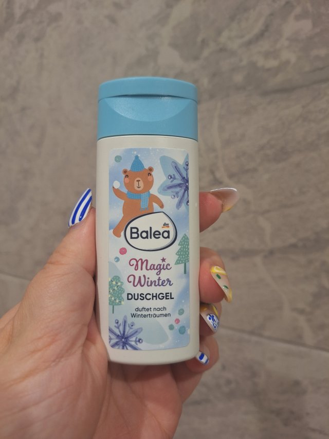 Denkowanie część druga :)  Sierpień: Czas na podróże! Zużywamy produkty do 100 ml ✈️🌴