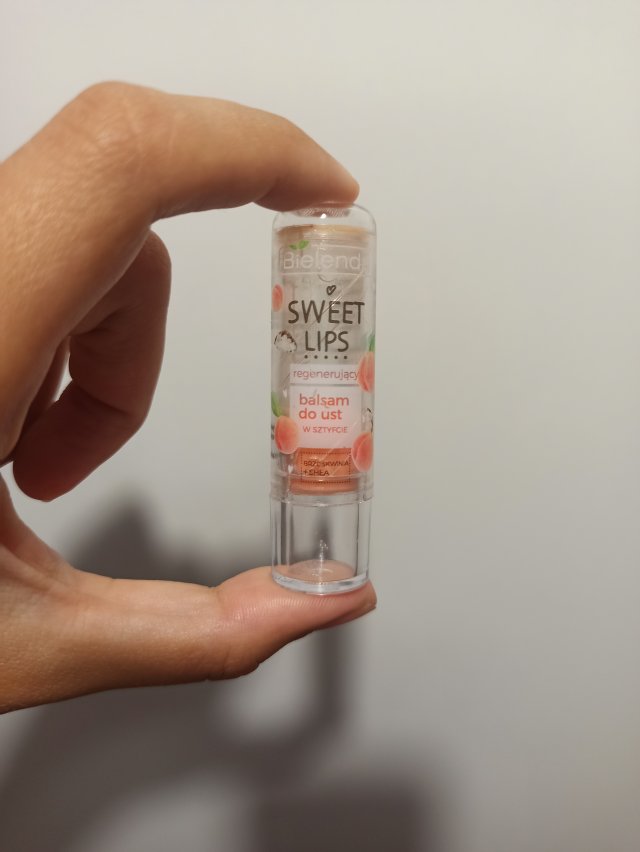 Denkowanie część druga :)  Sierpień: Czas na podróże! Zużywamy produkty do 100 ml ✈️🌴