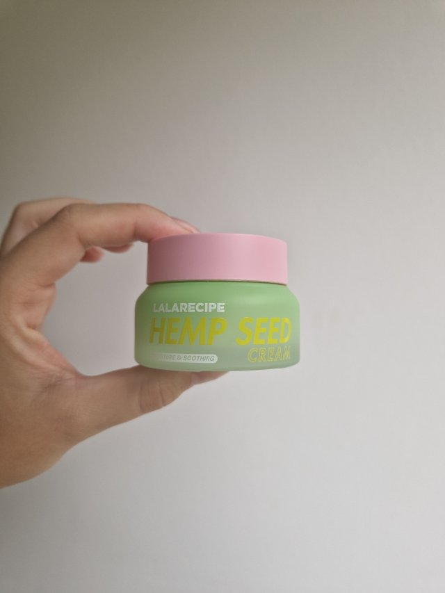 Denkowanie część druga :)  Sierpień: Czas na podróże! Zużywamy produkty do 100 ml ✈️🌴