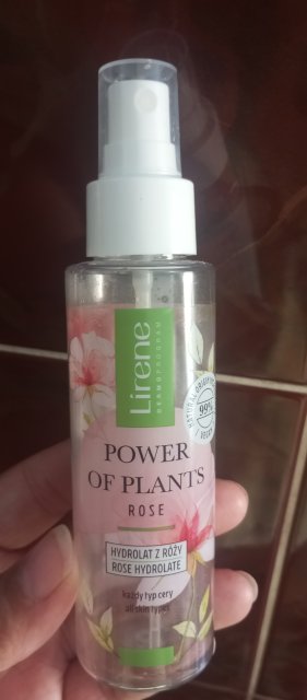 Denkowanie część druga :)  Sierpień: Czas na podróże! Zużywamy produkty do 100 ml ✈️🌴