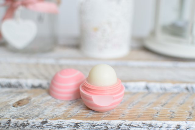 EOS Balsam do ust, Lip Balm, Visibly Soft, Coconut Milk