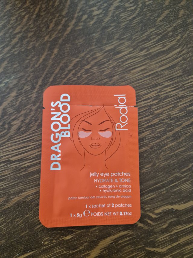 Denkowanie część druga :)  Sierpień: Czas na podróże! Zużywamy produkty do 100 ml ✈️🌴