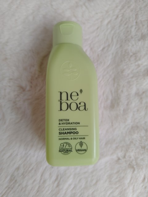 Denkowanie część druga :)  Sierpień: Czas na podróże! Zużywamy produkty do 100 ml ✈️🌴