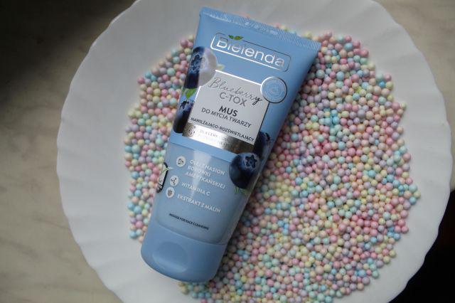 Bielenda Blueberry C-TOX, Mus do mycia twarzy, Nawilżająco-rozświetlający