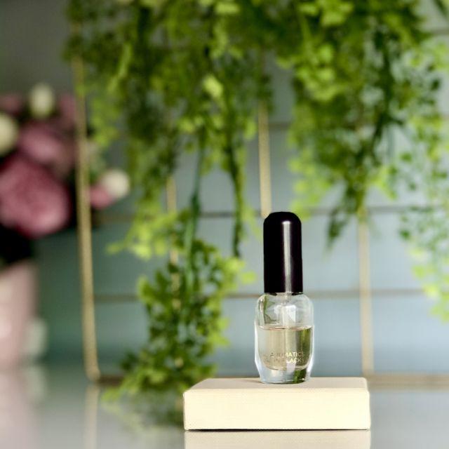 Aromatics in Black Clinique