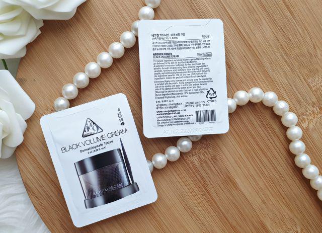 Próbka black volume cream