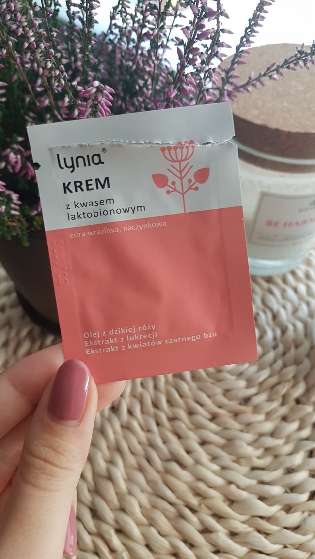 akcja denkowanie! grudzień - kosmetyki w świątecznych opakowaniach i świątecznych kolorach 🎄❄️⛄🎀🎁🎅