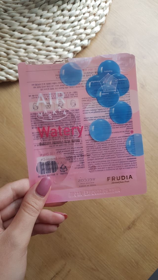 akcja denkowanie! grudzień - kosmetyki w świątecznych opakowaniach i świątecznych kolorach 🎄❄️⛄🎀🎁🎅