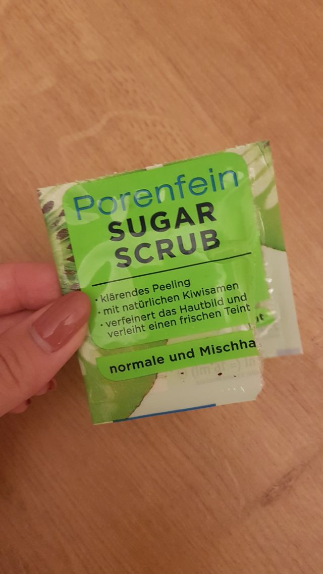 akcja denkowanie! grudzień - kosmetyki w świątecznych opakowaniach i świątecznych kolorach 🎄❄️⛄🎀🎁🎅