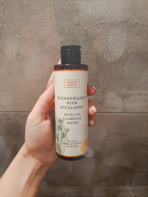 Nature Queen Płyn micelarny, Regenerujący, Micellar Cleansing Water, Ekstrakt z kiełków pszenicy i rumianku