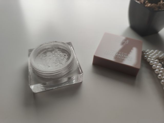 Wibo Under Eye Hydrating, Puder pod oczy, Kolagen