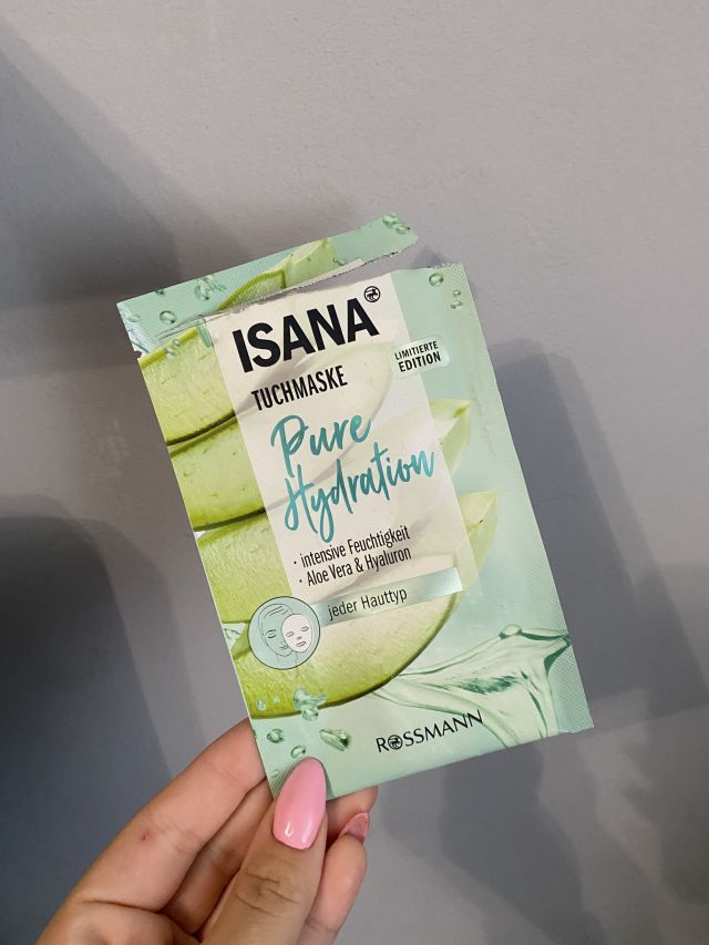 akcja denkowanie! grudzień - kosmetyki w świątecznych opakowaniach i świątecznych kolorach 🎄❄️⛄🎀🎁🎅