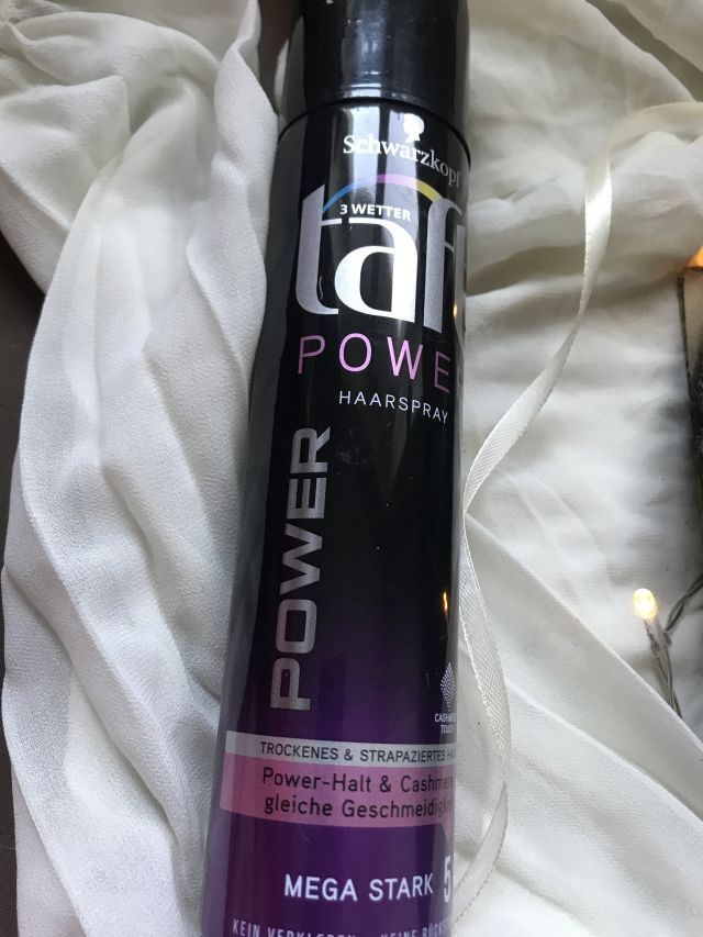 Schwarzkopf Taft, Power, Lakier do włosów, nr 5 Mega Strong