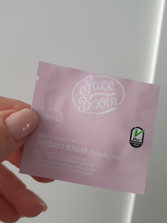 akcja denkowanie! grudzień - kosmetyki w świątecznych opakowaniach i świątecznych kolorach 🎄❄️⛄🎀🎁🎅