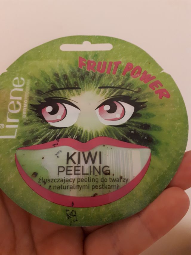 akcja denkowanie! grudzień - kosmetyki w świątecznych opakowaniach i świątecznych kolorach 🎄❄️⛄🎀🎁🎅