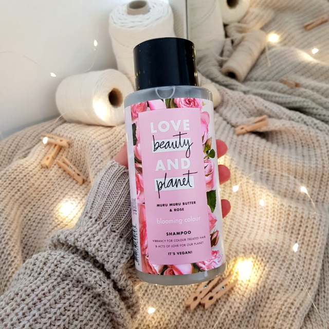 Love Beauty and Planet, Szampon do włosów, Muru Muru Butter & Rose, Blooming Colour
