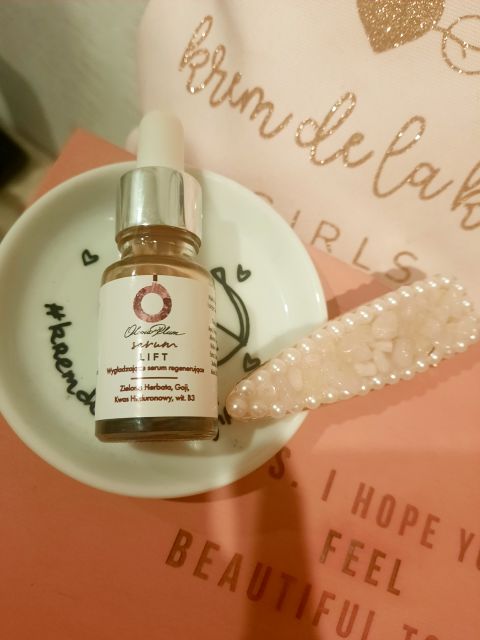 Olivia Plum Serum do twarzy, Regenerujące, Lift