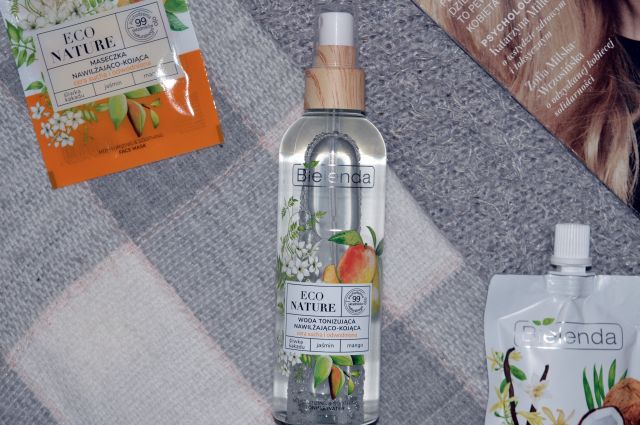 Bielenda Eco Nature, Woda micelarna, Nawilżająco-kojąca, Śliwka kakadu + jaśmin + mango 