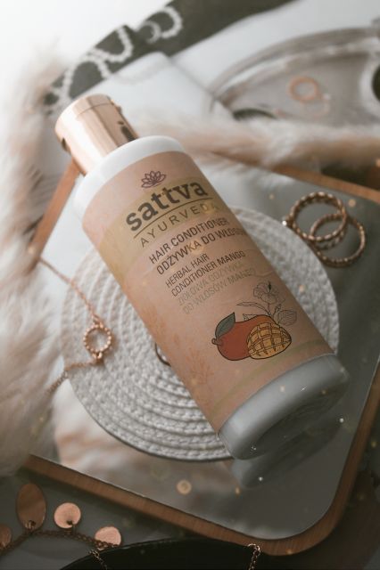 Sattva - Ziołowa odżywka do włosów Mango
