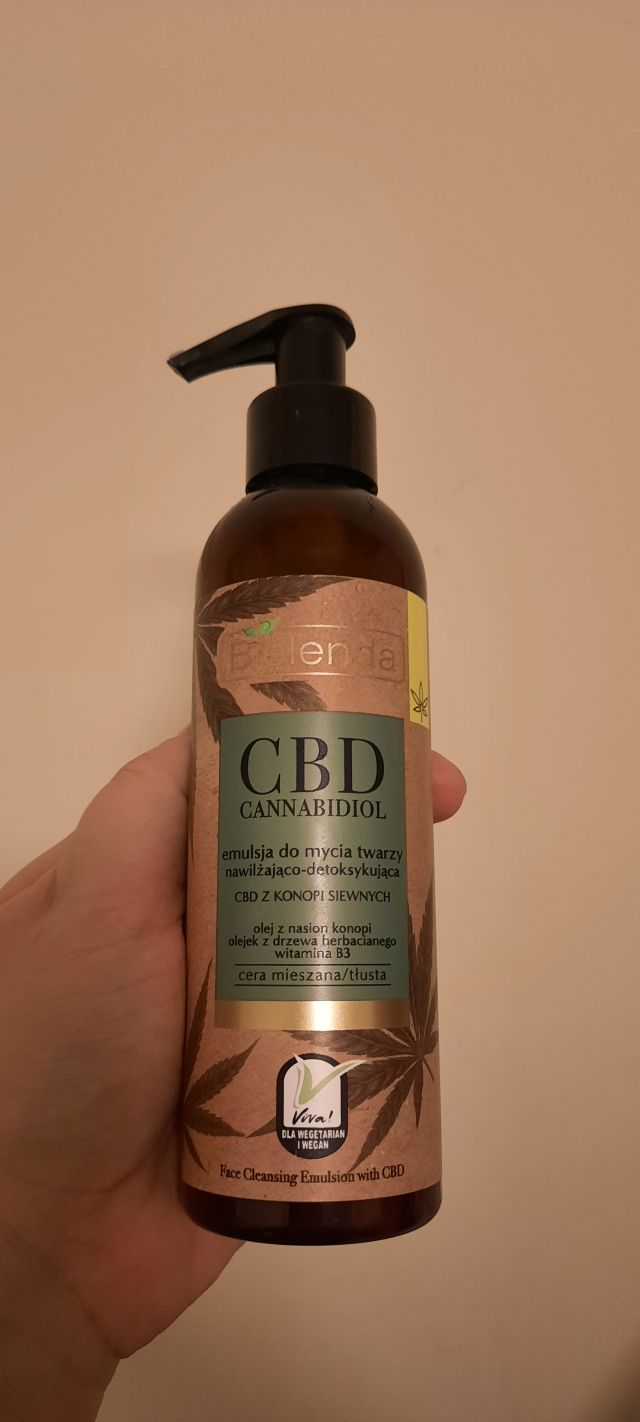 akcja denkowanie! grudzień - kosmetyki w świątecznych opakowaniach i świątecznych kolorach 🎄❄️⛄🎀🎁🎅