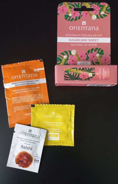 Peeling do ust Orientana