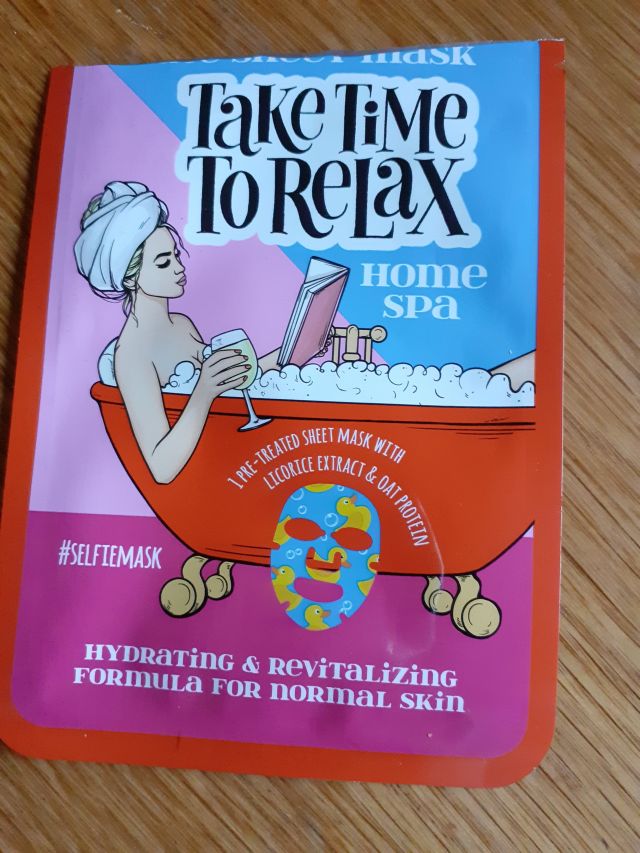 akcja denkowanie! grudzień - kosmetyki w świątecznych opakowaniach i świątecznych kolorach 🎄❄️⛄🎀🎁🎅