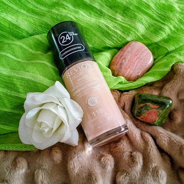 Revlon Colorstay, podkład do cery mieszanej/tłustej, 110 Ivory