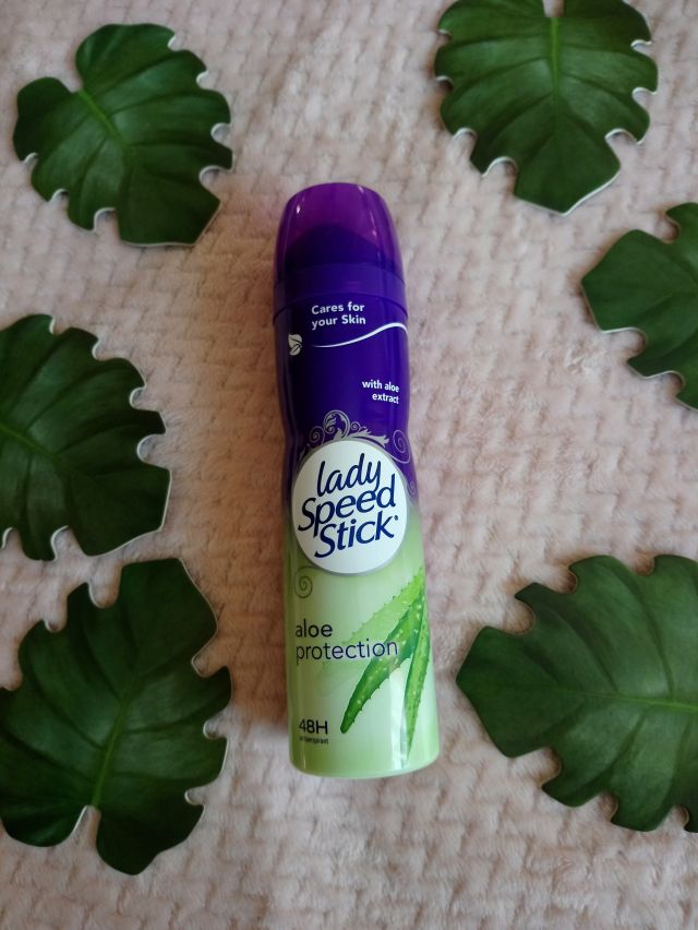 Antyperspirant w sprayu 