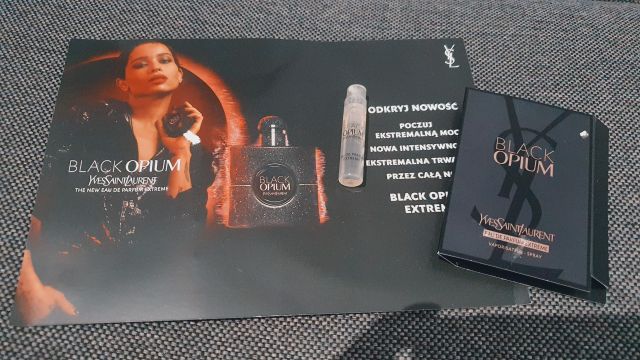 Yves Saint Laurent Woda perfumowana, Black Opium EDP