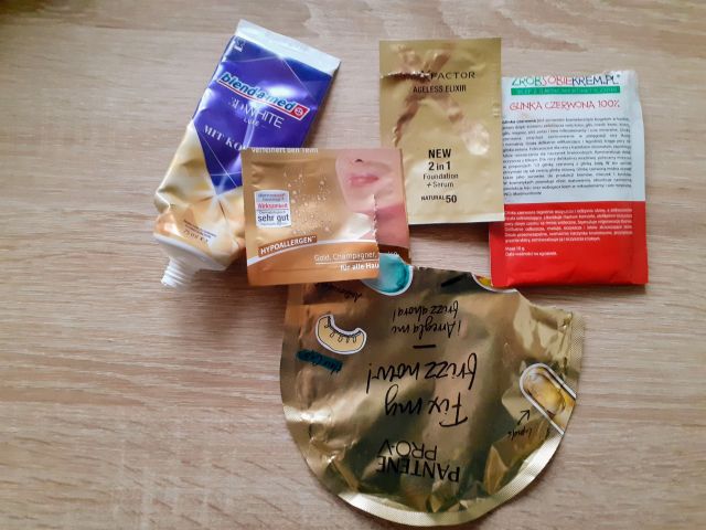 akcja denkowanie! grudzień - kosmetyki w świątecznych opakowaniach i świątecznych kolorach 🎄❄️⛄🎀🎁🎅