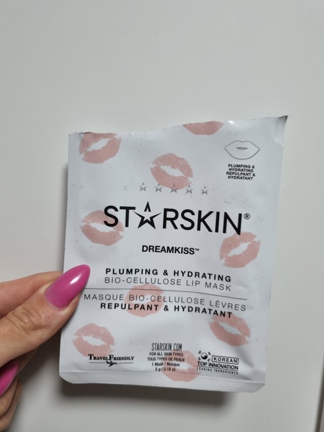 akcja denkowanie! grudzień - kosmetyki w świątecznych opakowaniach i świątecznych kolorach 🎄❄️⛄🎀🎁🎅