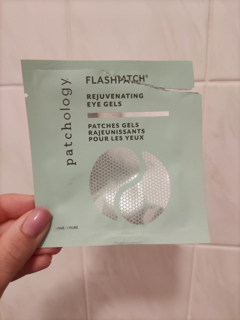 akcja denkowanie! grudzień - kosmetyki w świątecznych opakowaniach i świątecznych kolorach 🎄❄️⛄🎀🎁🎅