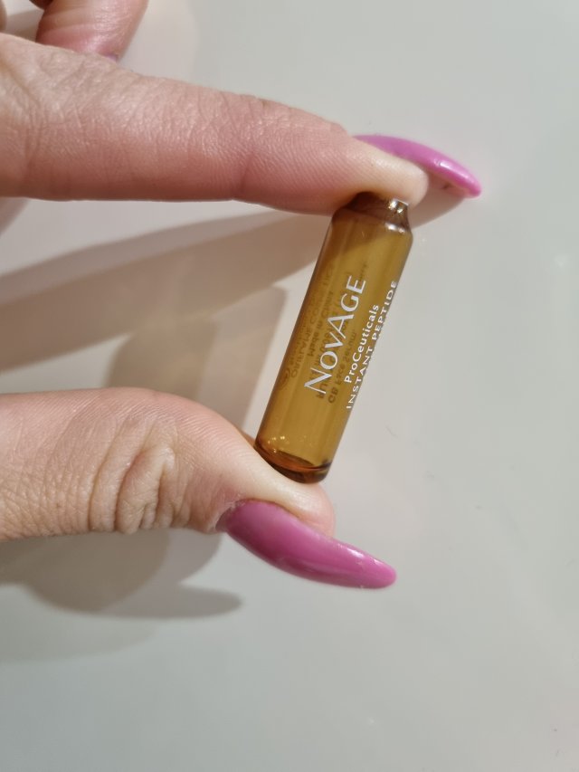 akcja denkowanie! grudzień - kosmetyki w świątecznych opakowaniach i świątecznych kolorach 🎄❄️⛄🎀🎁🎅