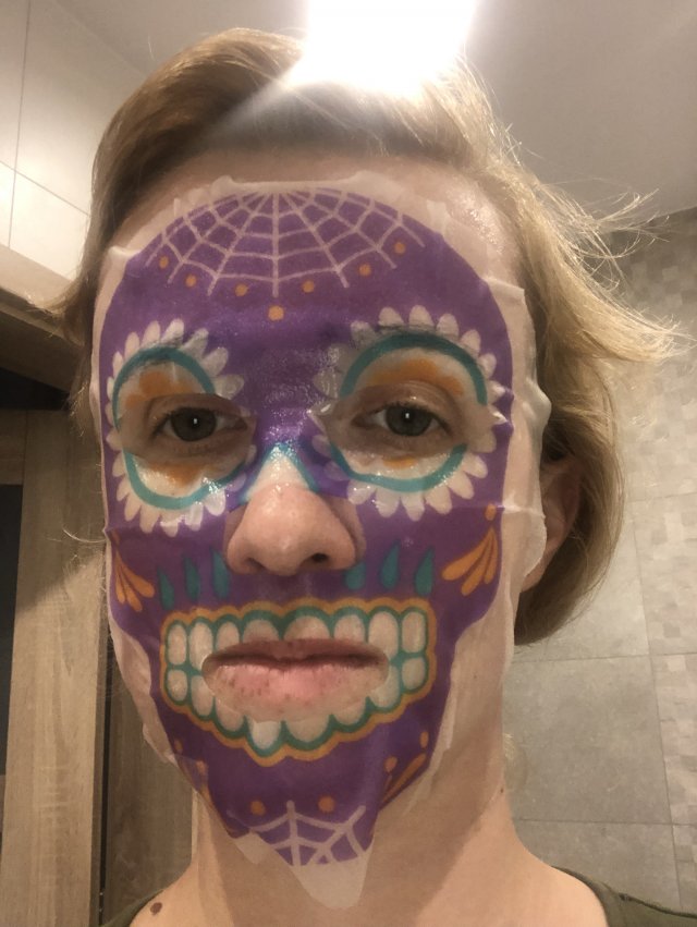 Skull Wild rose maseczka