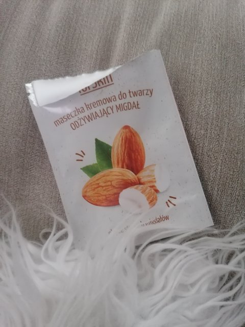 Food forSkin Maseczka do twarzy, Kremowa, Odżywiająca, Migdał