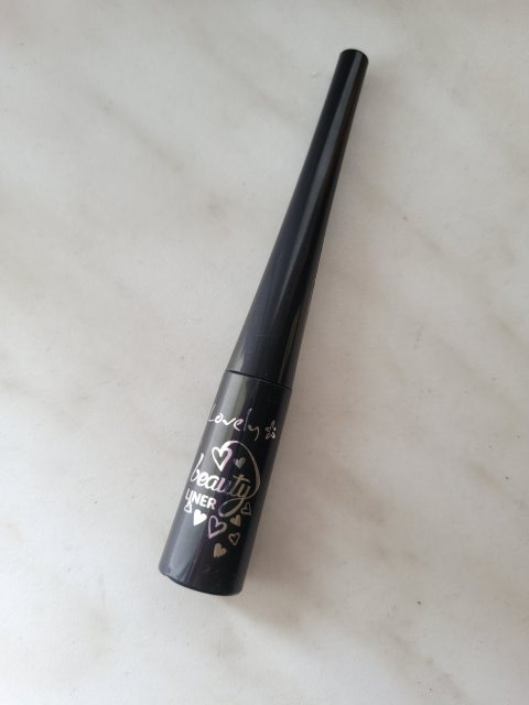 Lovely Beauty Liner, Eyeliner, Szybkoschnący, Ultra czarny 