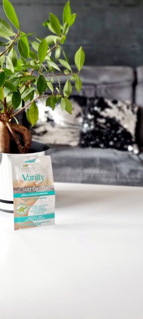 Próbka kremu po depilacji 