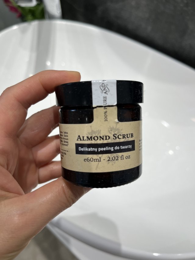 akcja denkowanie! grudzień - kosmetyki w świątecznych opakowaniach i świątecznych kolorach 🎄❄️⛄🎀🎁🎅