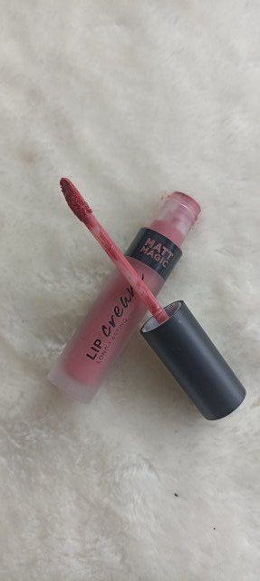 Eveline Matt Magic Lip Cream, Matowa pomadka do ust w płynie, nr 01 Nude Rose