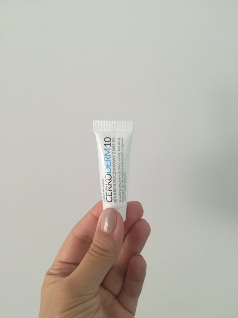 akcja denkowanie! grudzień - kosmetyki w świątecznych opakowaniach i świątecznych kolorach 🎄❄️⛄🎀🎁🎅