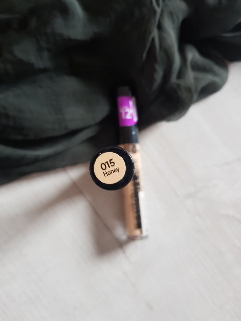 Catrice Liquid Camouflage, Korektor w płynie, nr 015 Honey