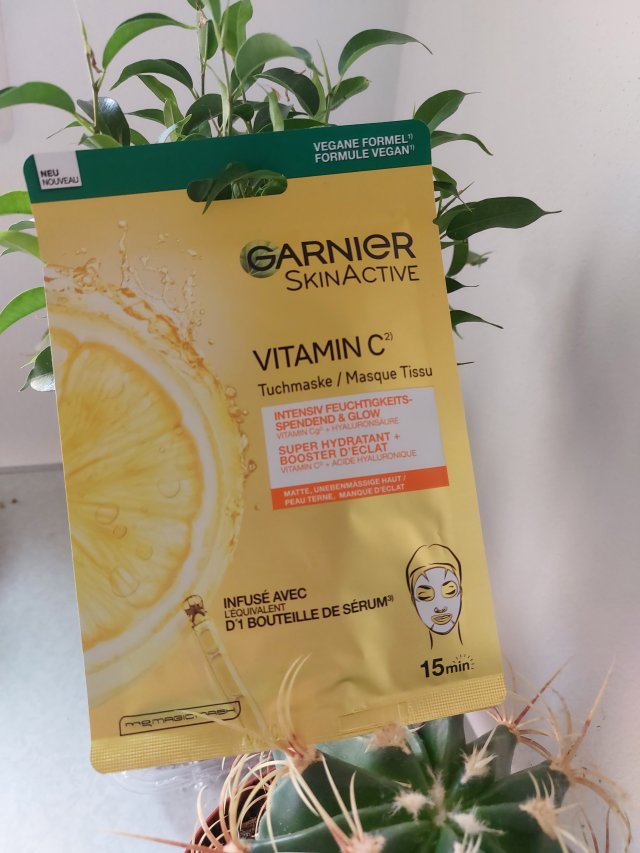 Garnier Skin Active, Maseczka w płacie, Witamina C