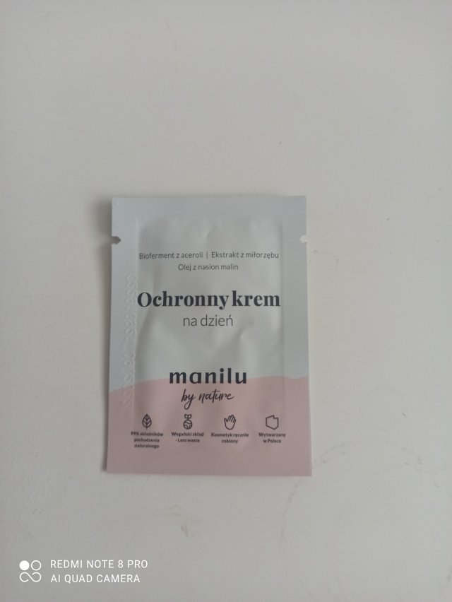 manilu Krem do twarzy, Ochronny, Na dzień, Bioferment z aceroli, ekstrakt z miłorzębu i olej z nasion malin